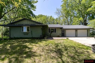 11197 608th Ave, Minnesota Lake, MN 56068