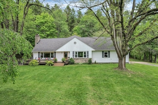 3175 Sharon Valley Rd NE, Newark, OH 43055