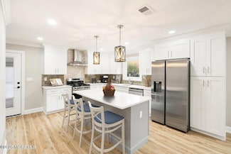 2 Panama Ct, Toms River, NJ 08757