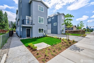 4716 Grove St Unit 103, Marysville, WA 98270