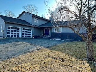 26 Davidge Rd, Middletown, NY 10940