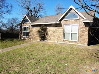 518 N 8th St, Temple, TX 76501