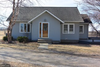 5501 70th St, Glencoe, MN 55336