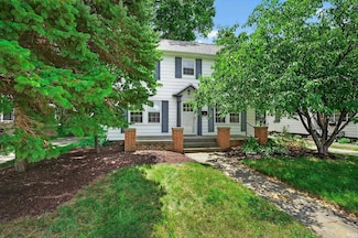 1134 E South St, South Bend, IN 46615