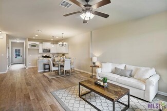 17413 Berkshire Dr Unit 53, Prairieville, LA 70769