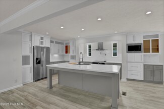 134 Sand Ridge Dr, Beulaville, NC 28518