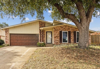 7124 Baird Dr, Fort Worth, TX 76134