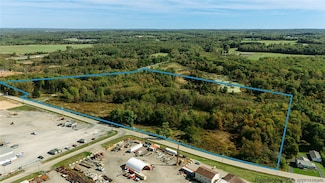 1039 Perry Hwy, Mercer, PA 16137