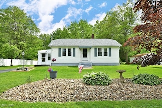140 Raymond Ave NW, Warren, OH 44483