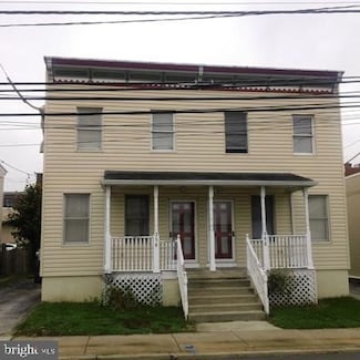 356 Hall St Unit 1, Phoenixville, PA 19460