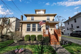 46 Beverly Ave, Lockport, NY 14094