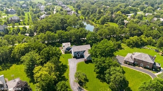 3943 Lakeview Ct, Long Grove, IL 60047