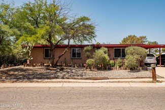1502 S Rocky Mountain Dr, Tucson, AZ 85710