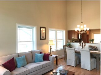 10 Wilson Way Unit 10, Brentwood, NH 03833