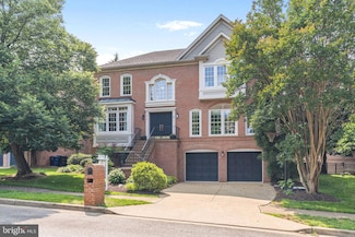 6013 4th St N, Arlington, VA 22203