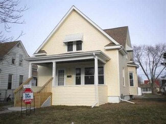 809 S Concord St, Davenport, IA 52802
