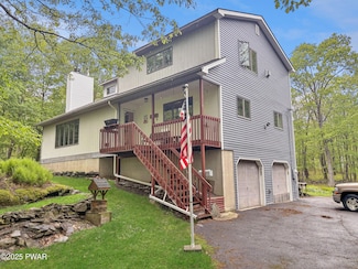 198 Wild Meadow Dr, Milford, PA 18337