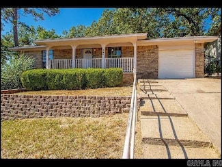 504 Nan Cir, Little Rock, AR 72211