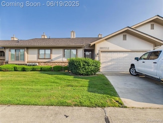 38772 Windmill Pointe N, Clinton Township, MI 48038