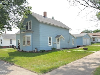 477 3rd Ave NE, Valley City, ND 58072
