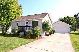 1528 Knight Ave N, Glencoe, MN 55336