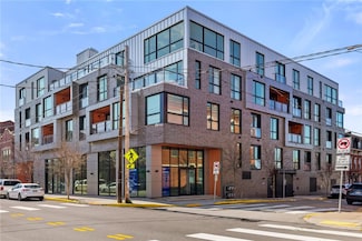 3725 Butler St Unit 406, Pittsburgh, PA 15201