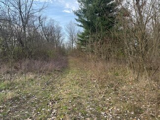 6700 Mercedes Ln, Keener Township, IN 46310