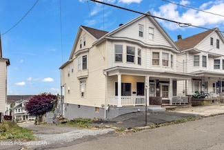 224 Ohio Ave, Shenandoah, PA 17976