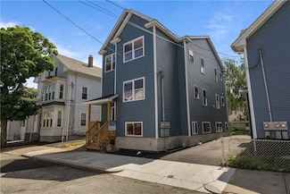107 Metcalf St, Providence, RI 02904