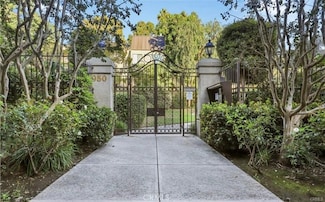 950 N Kings Rd Unit 245, West Hollywood, CA 90069