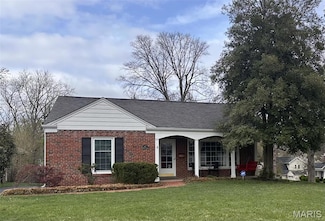 751 W Kirkham Ave, Saint Louis, MO 63122
