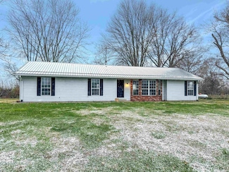 8925 S Singhurst St, Terre Haute, IN 47802