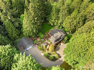 5505 NE Arrowhead Place, Poulsbo, WA 98370