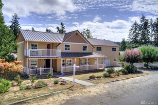 501 3rd St, Steilacoom, WA 98388