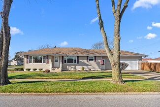 9548 Liable Rd, Highland, IN 46322