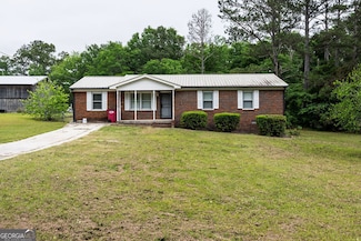 3926 Juanita Dr, Macon, GA 31216