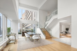 135 W 52nd St Unit 5, New York, NY 10019