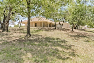 547 Fm 677 N, Saint Jo, TX 76265