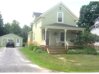 38 Wallace St, Ryegate, VT 05042