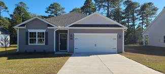 1907 Caracara Dr, New Bern, NC 28560