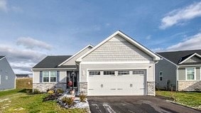 113 Dominic Dr, Butler, PA 16001