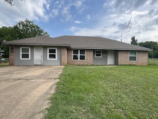 650 W Ohio St, van, TX 75790
