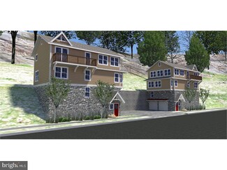 2 Weeden St, Lambertville, NJ 08530