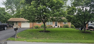 13826 Northcrest Rd, Hagerstown, MD 21742