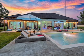 255 Private Road 5941, Emory, TX 75440