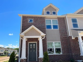 407 Falls Pointe, the Promenade at River Landing, AL 35756