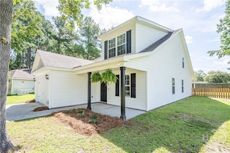 4 Farrington Ct, Guyton, GA 31312