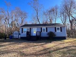 20507 Hickory Ct, South Chesterfield, VA 23803