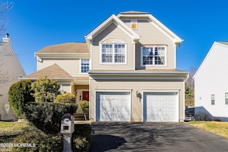 173 Woodcliff Blvd, Morganville, NJ 07751