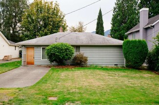 395 NE Birch St, Issaquah, WA 98027